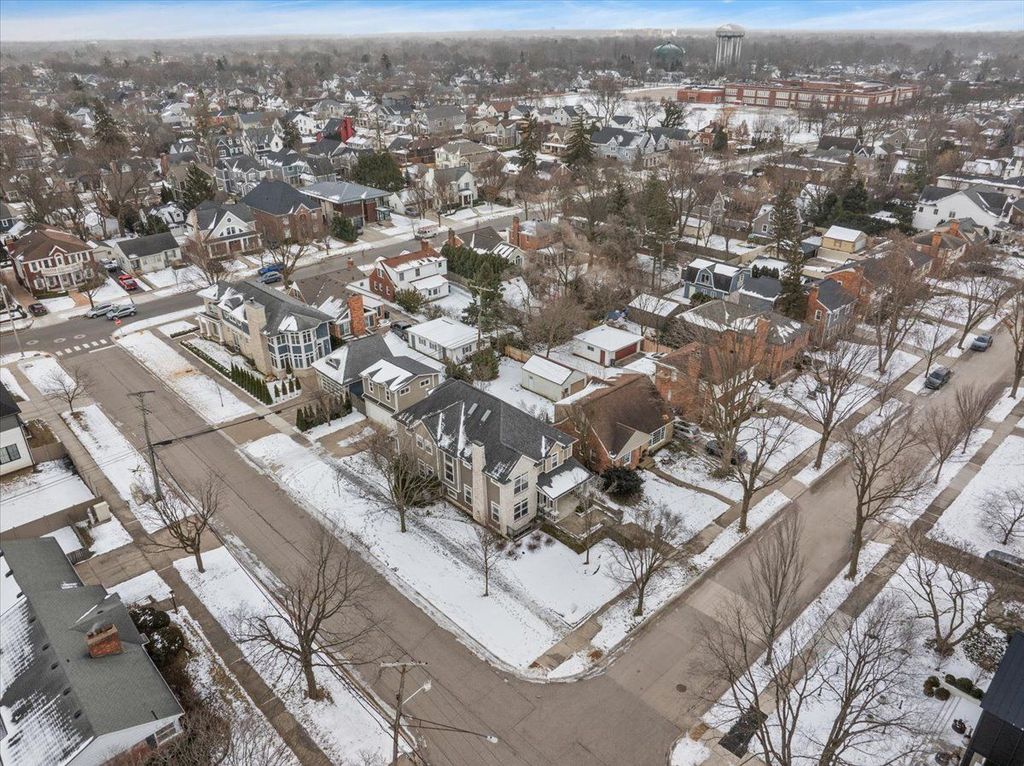 listing image 84