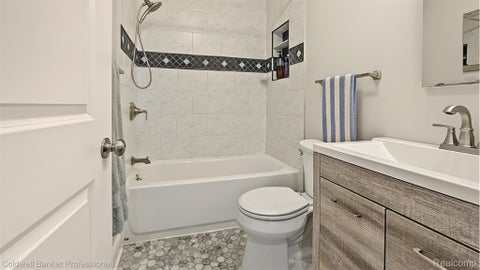 Tiny photo for 626 Fairway Drive, Royal Oak City, MI 48073 (MLS # 20261083134)