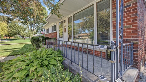 Tiny photo for 626 Fairway Drive, Royal Oak City, MI 48073 (MLS # 20261083134)
