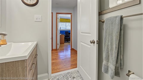 Tiny photo for 626 Fairway Drive, Royal Oak City, MI 48073 (MLS # 20261083134)