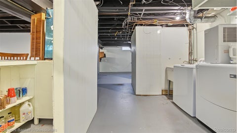 Tiny photo for 626 Fairway Drive, Royal Oak City, MI 48073 (MLS # 20261083134)