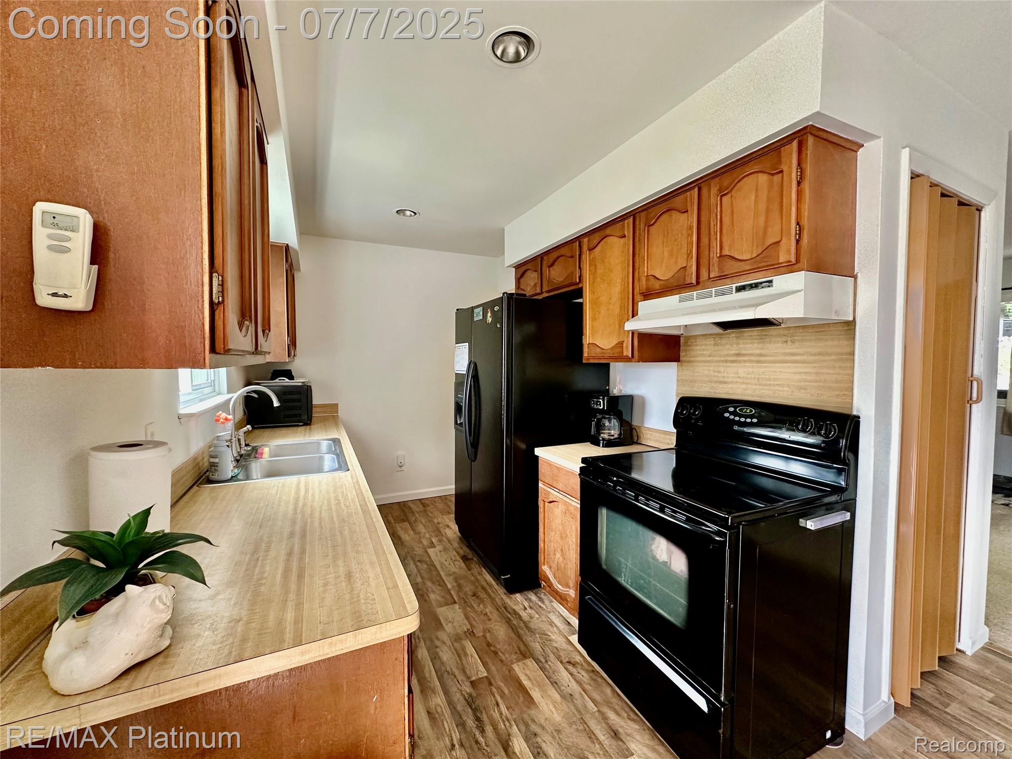 5729 Crandall Road