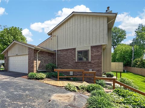 Tiny photo for 2853 Trailwood Drive, Rochester Hills City, MI 48309 (MLS # 20261035642)