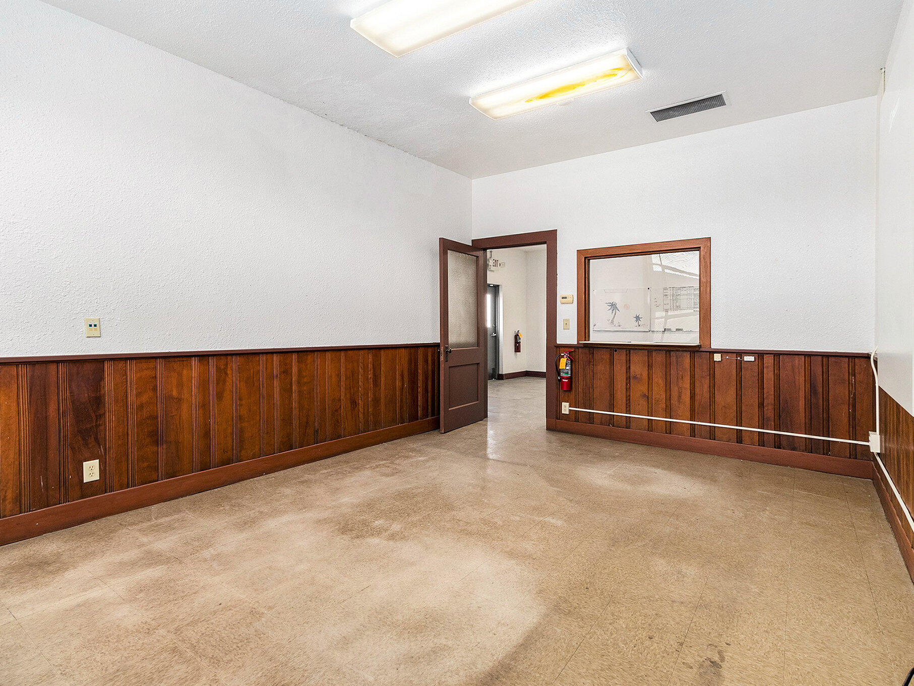 200 E Broadway Street