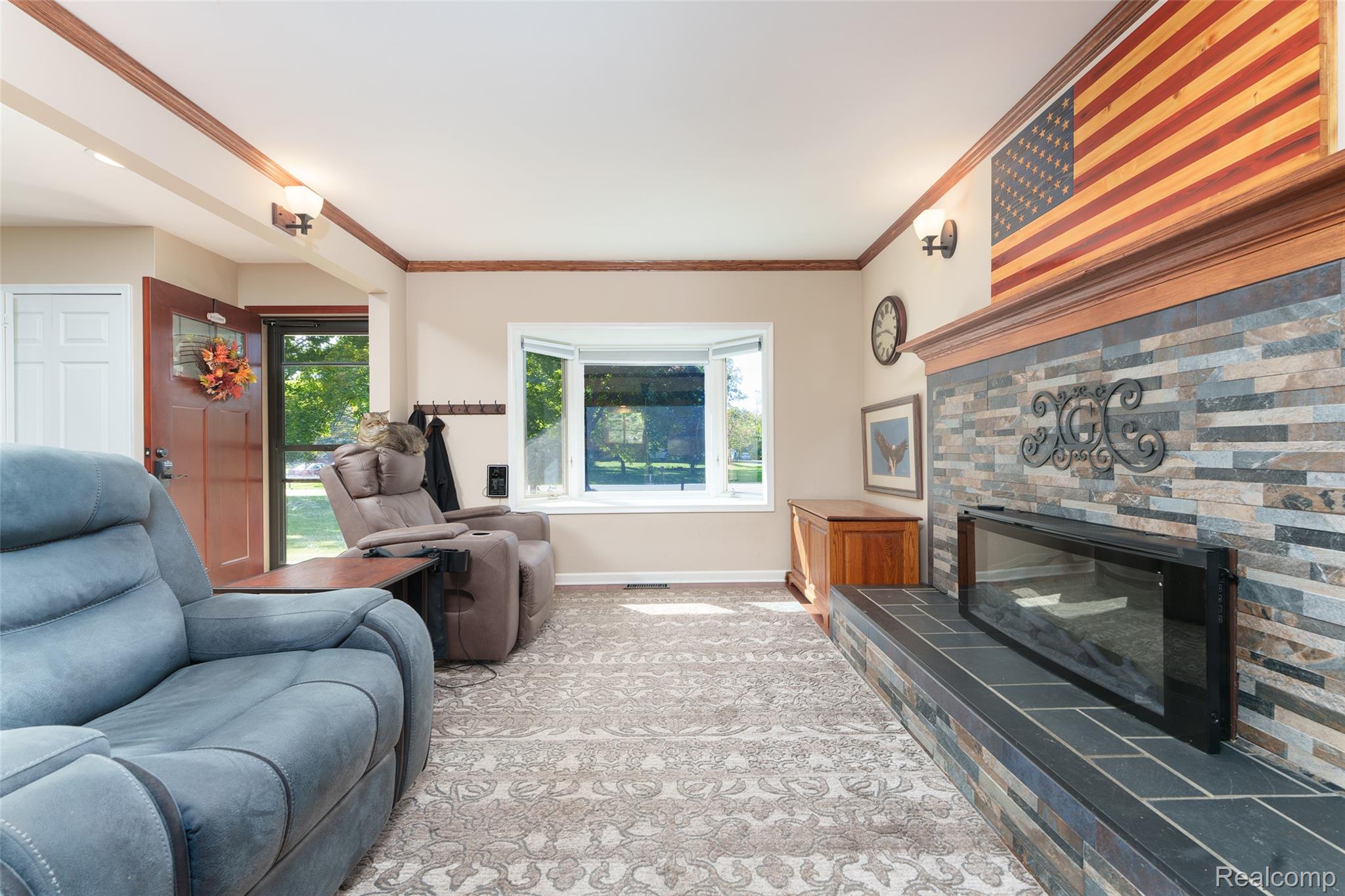 81 Groveland Drive