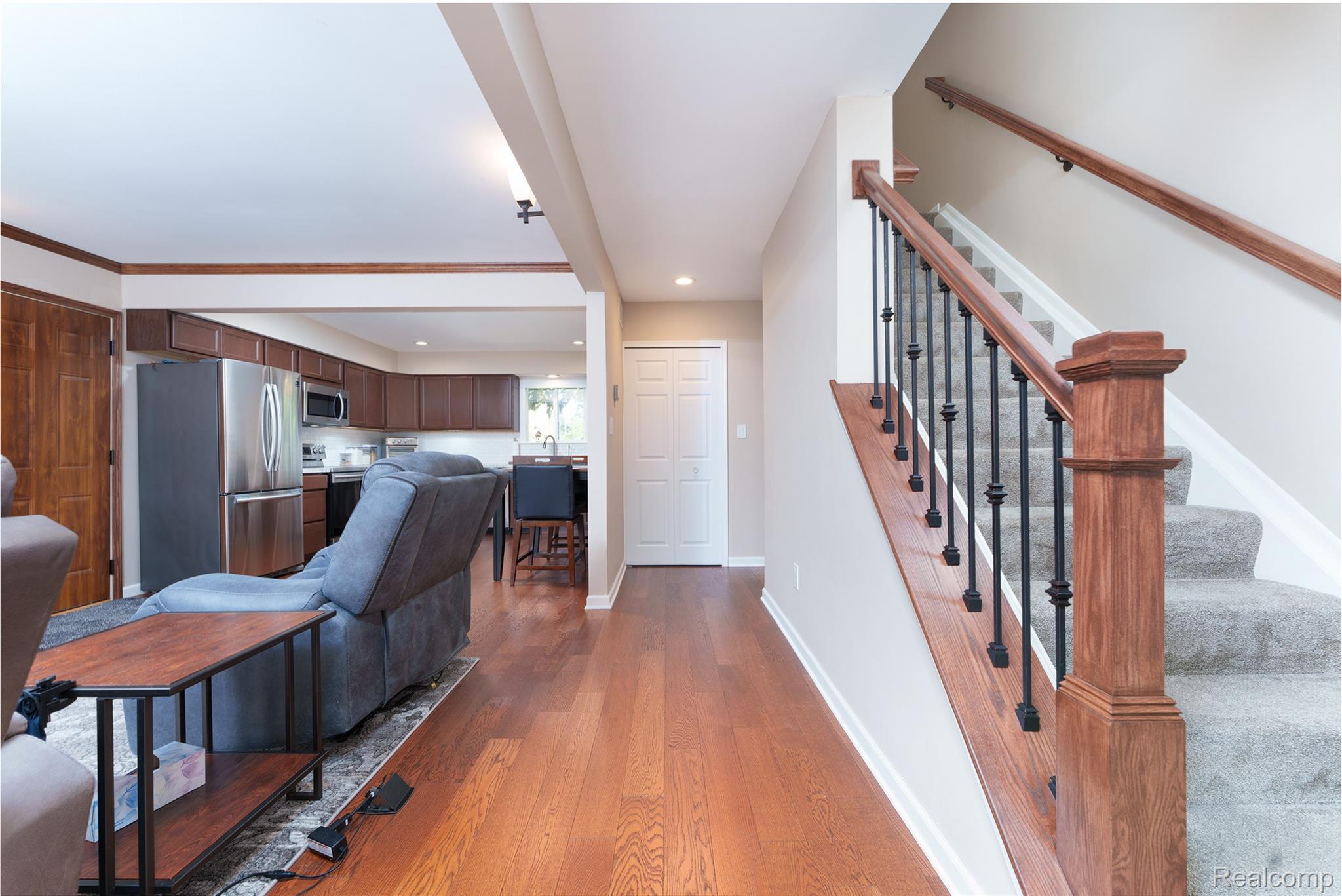 81 Groveland Drive