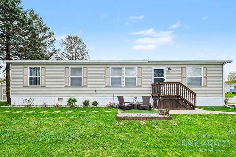 1480 Red Oak Lane NE Plainfield Charter Township MI 49306