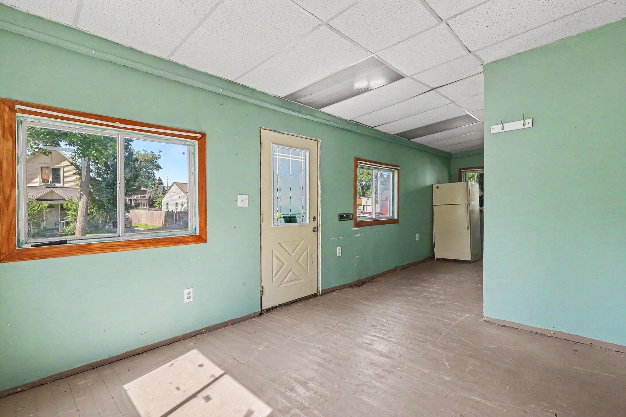 144 E 16th Street