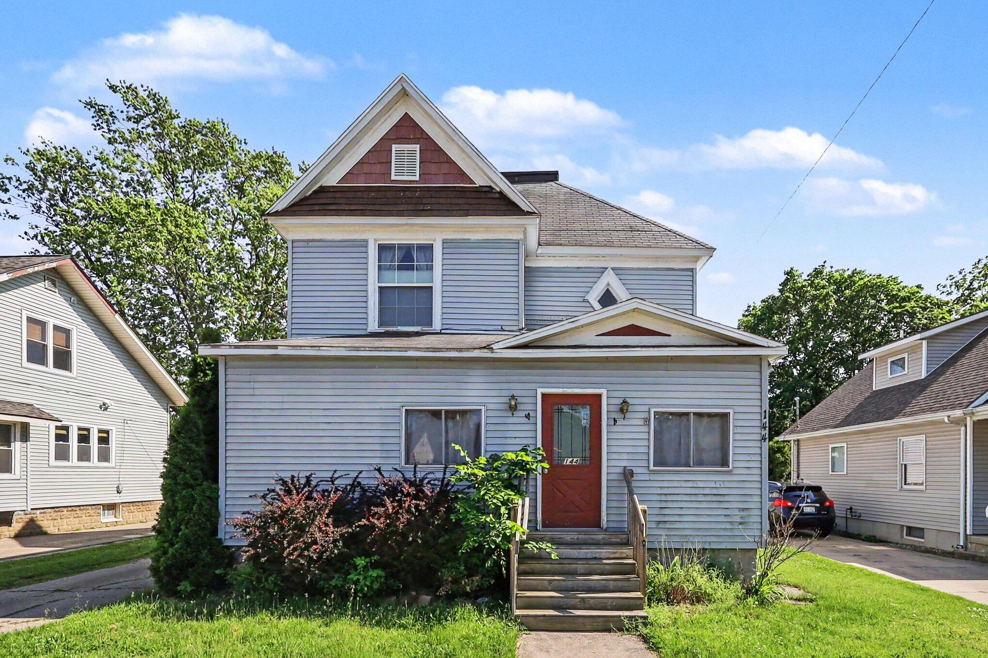 144 E 16th Street