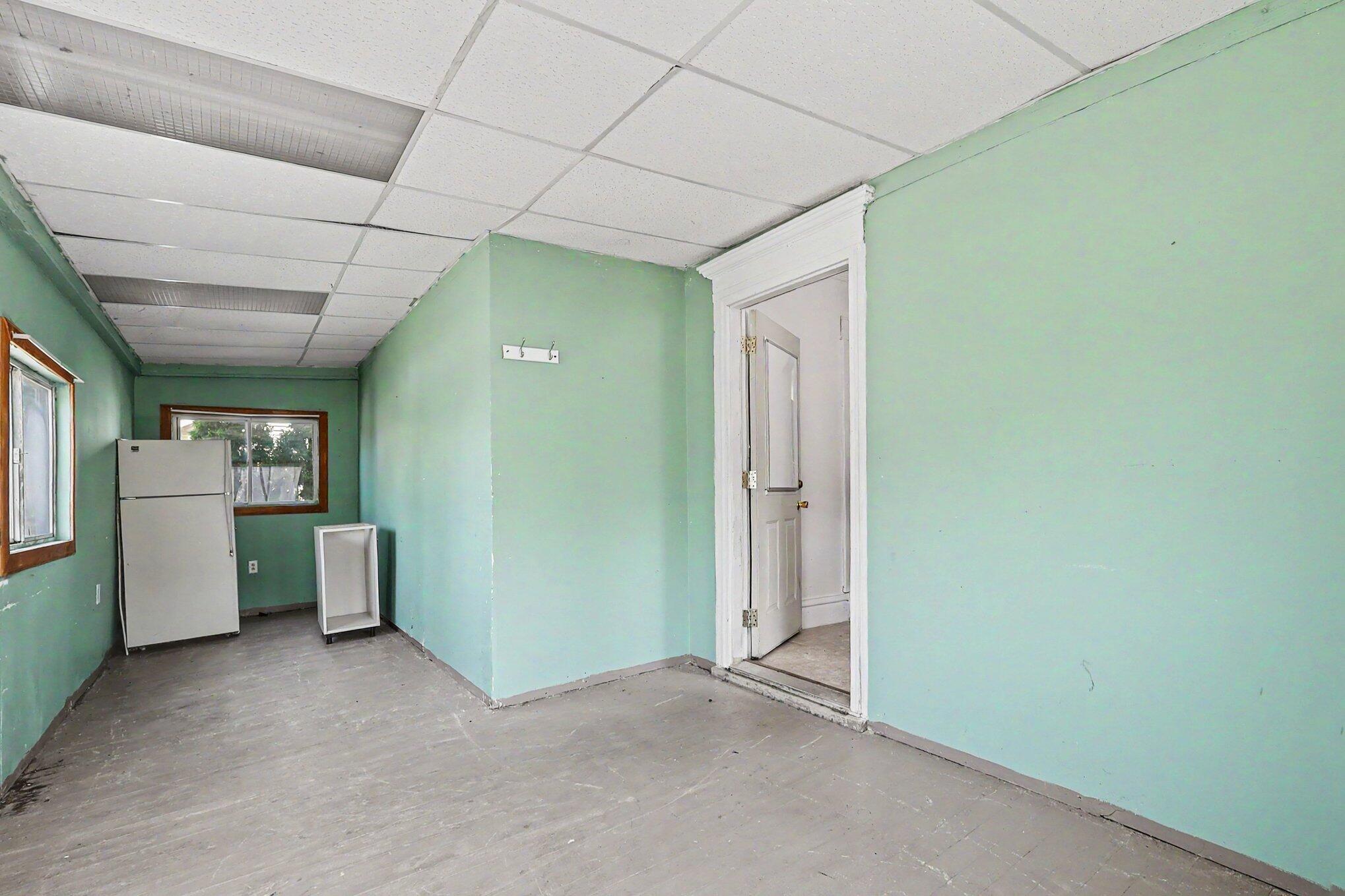 144 E 16th Street
