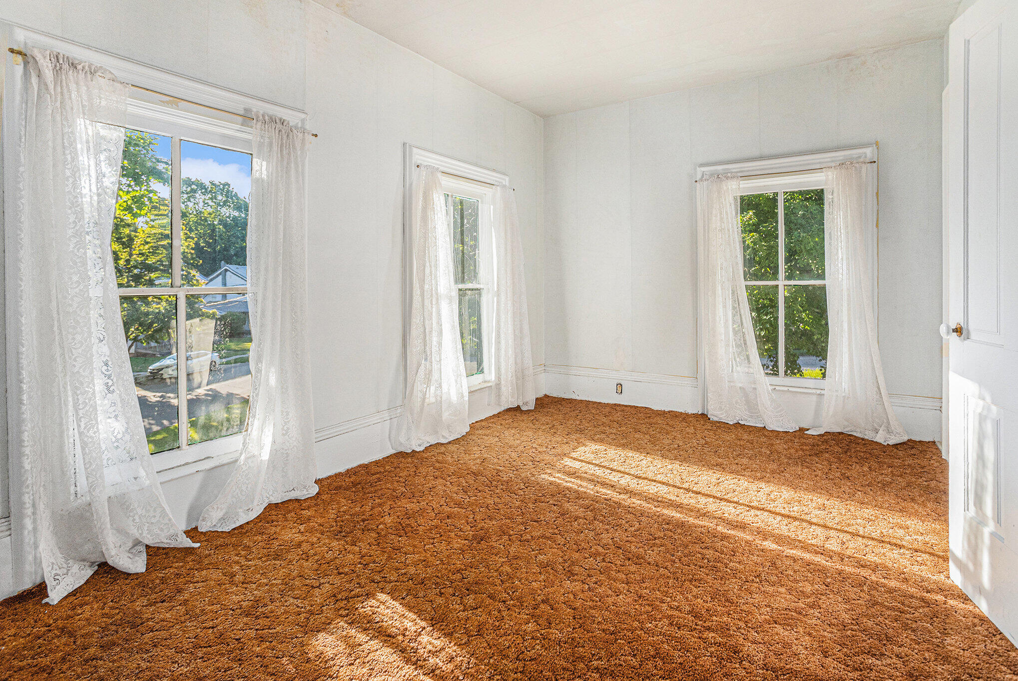 Union City Village, Michigan 49094, United States, 5 Bedrooms Bedrooms, ,2 BathroomsBathrooms,Residential,Active,205962