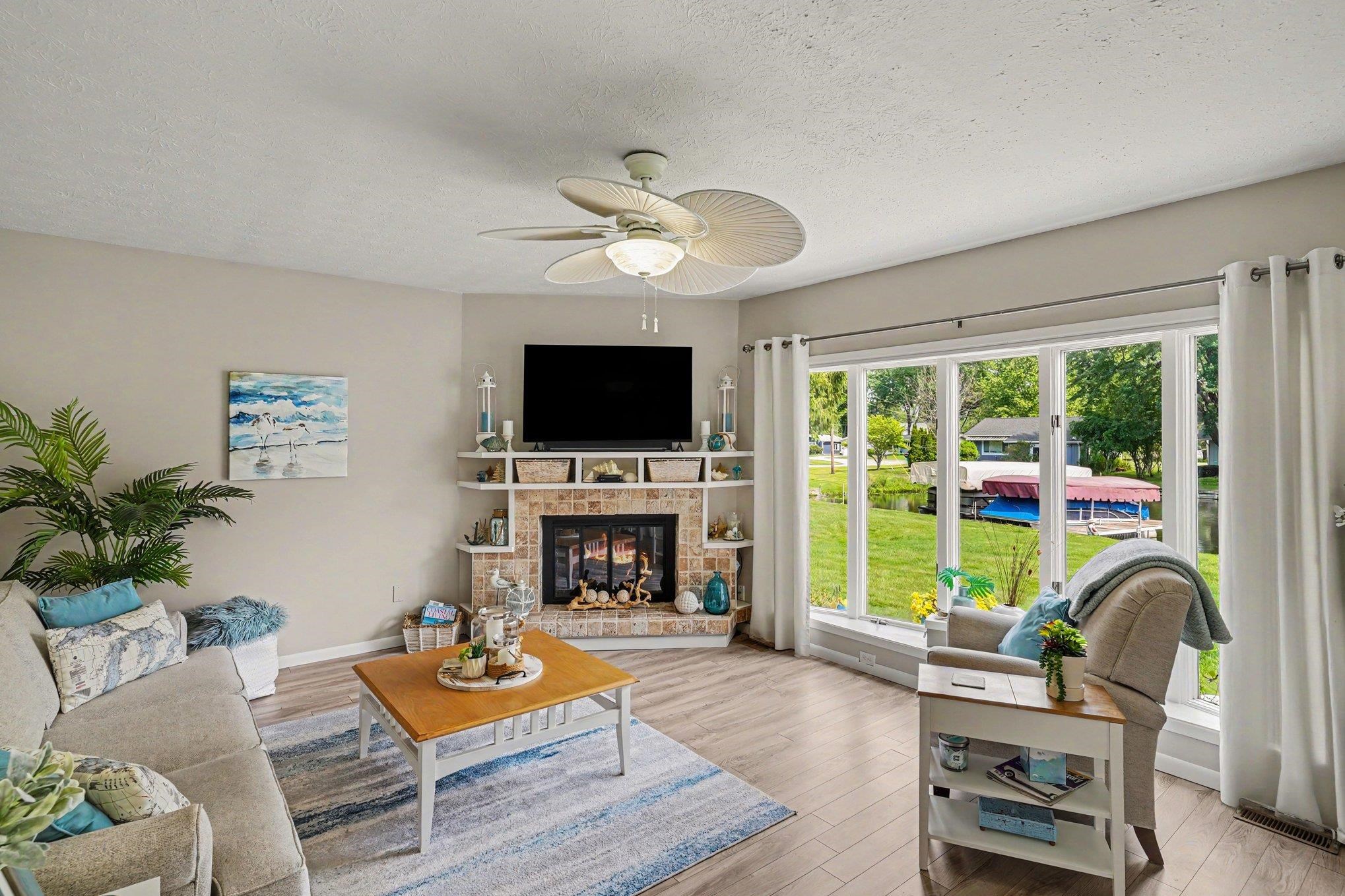 3332 Shawnee Trail