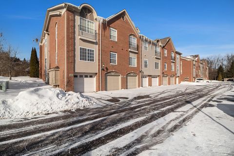 Tiny photo for 217 W Oakbrook Drive, Ann Arbor, MI 48103 (MLS # 81026003323)