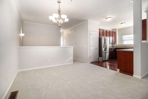 Tiny photo for 217 W Oakbrook Drive, Ann Arbor, MI 48103 (MLS # 81026003323)