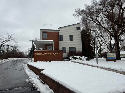 2405 S Main Street Ann Arbor City MI 48103