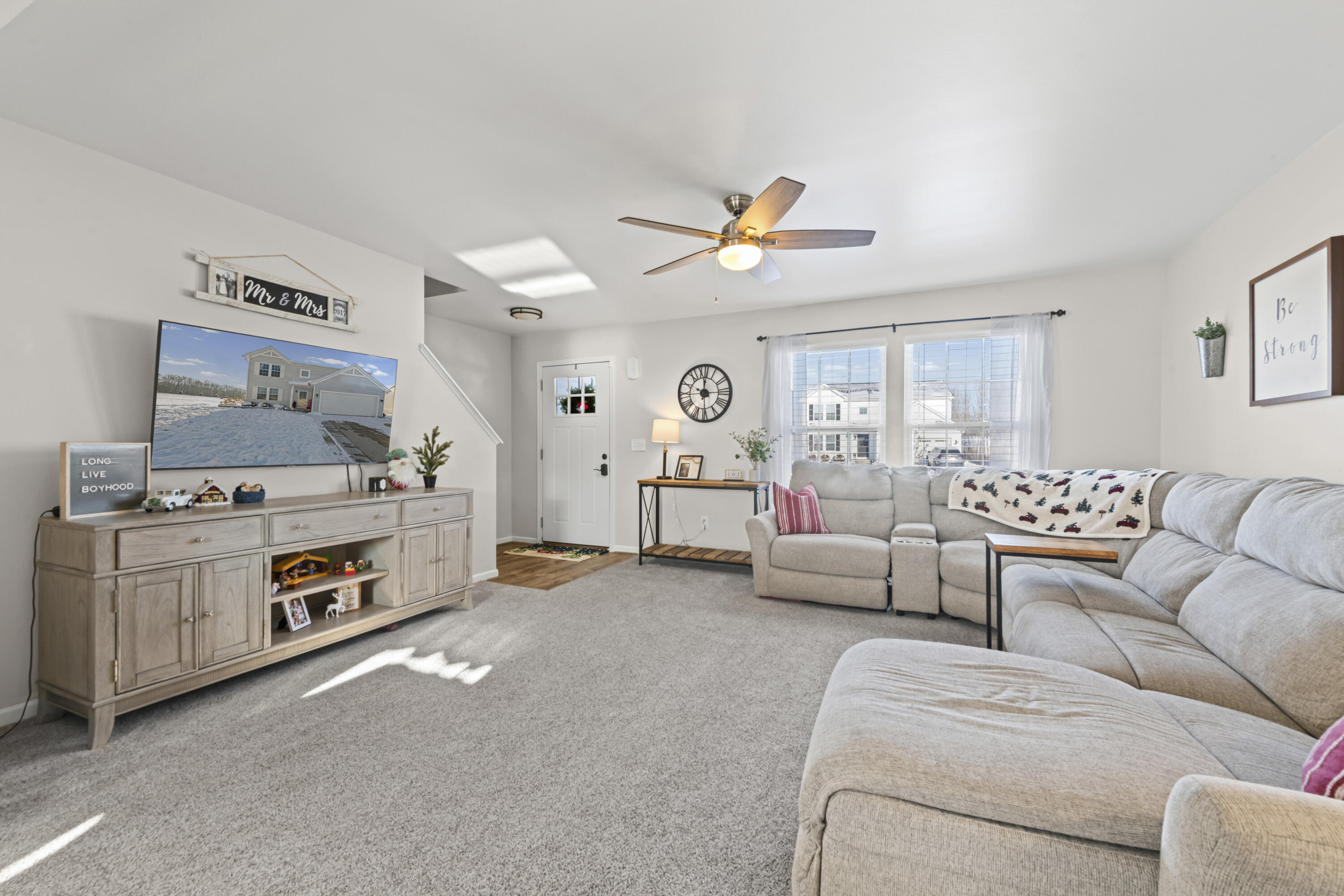 1073 Weatherstone Lane