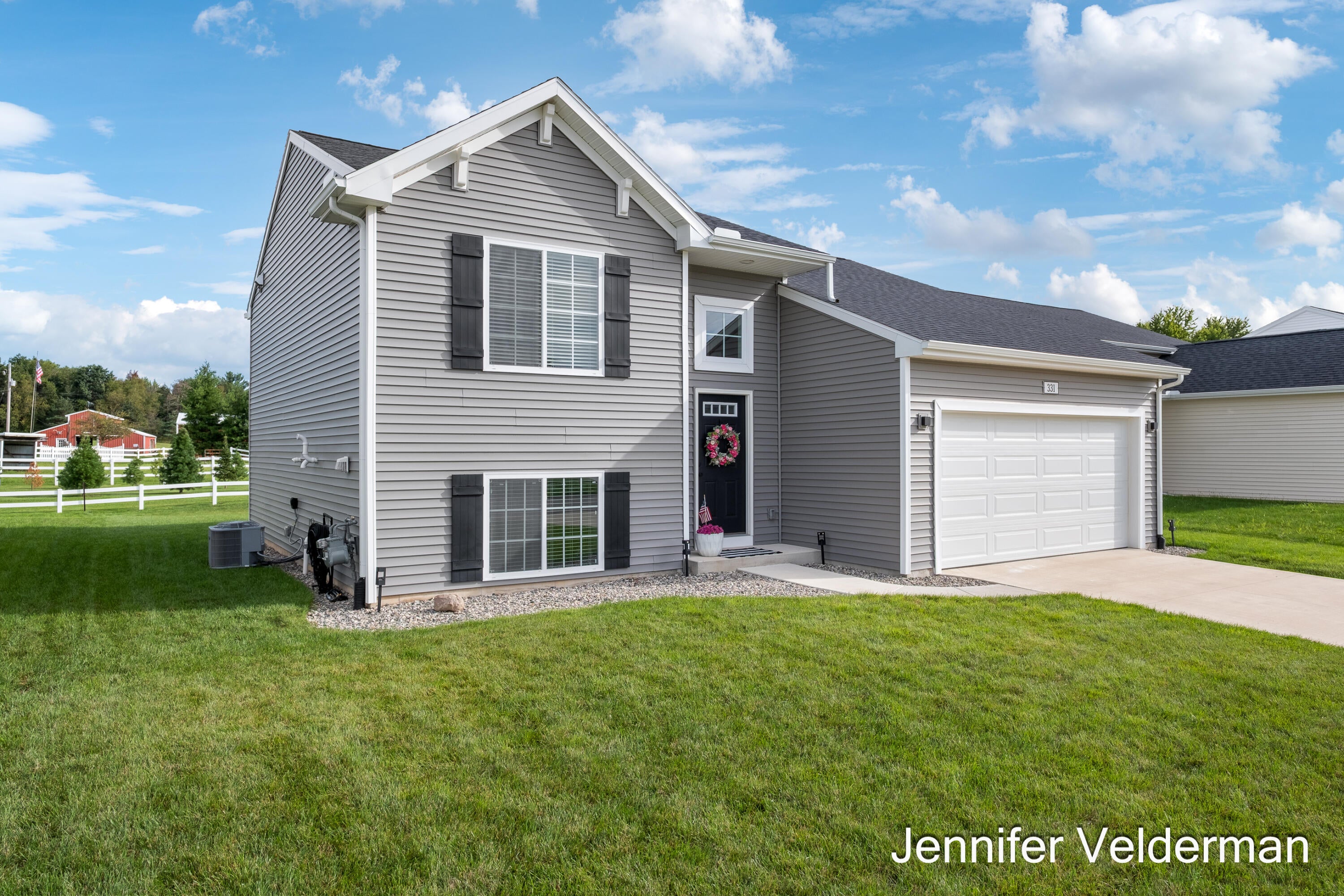 331 N Tannenbaum Trail