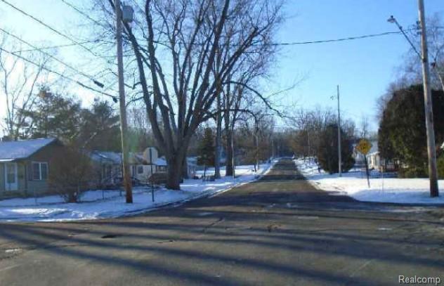 802 Woodlawn Avenue