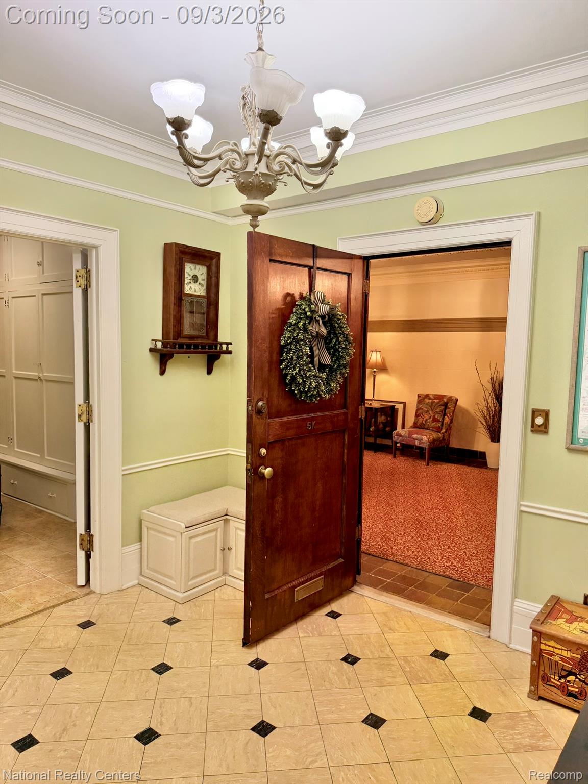 8120 E Jefferson Avenue 5K