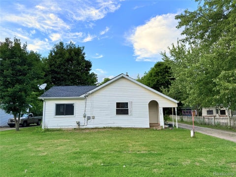 Photo for 12189 Davison Road