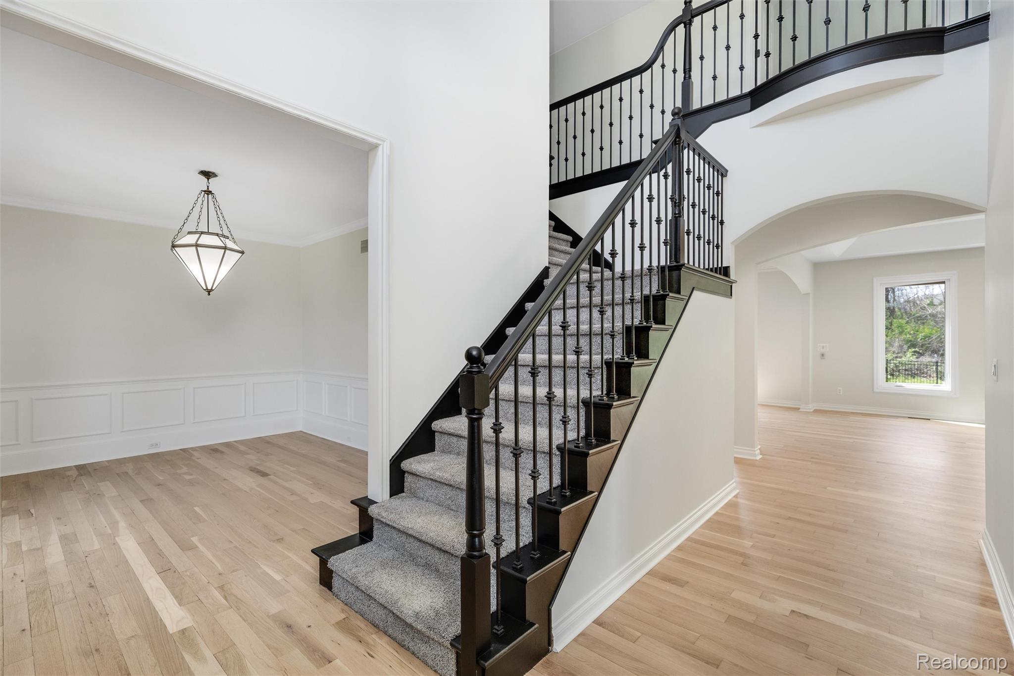 2862 Bay Hill Court
