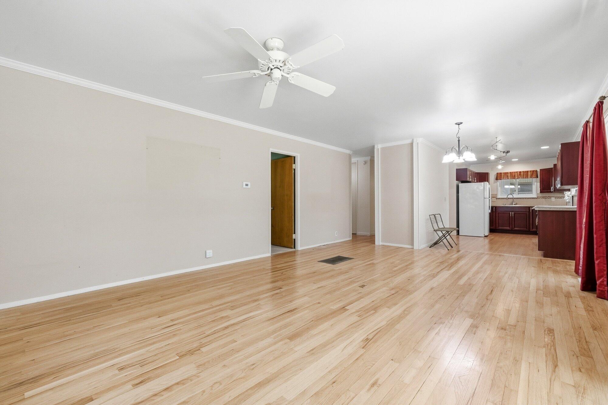 1343 Calhoun Street