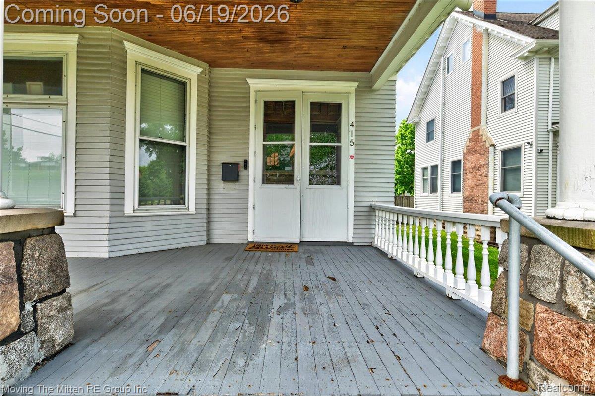 415 W Forest Avenue