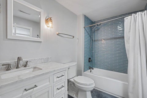 Tiny photo for 119 S Ridgeway Drive, Battle Creek City, MI 49015 (MLS # 66026055737)