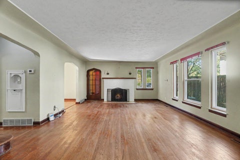 Tiny photo for 119 S Ridgeway Drive, Battle Creek City, MI 49015 (MLS # 66026055737)