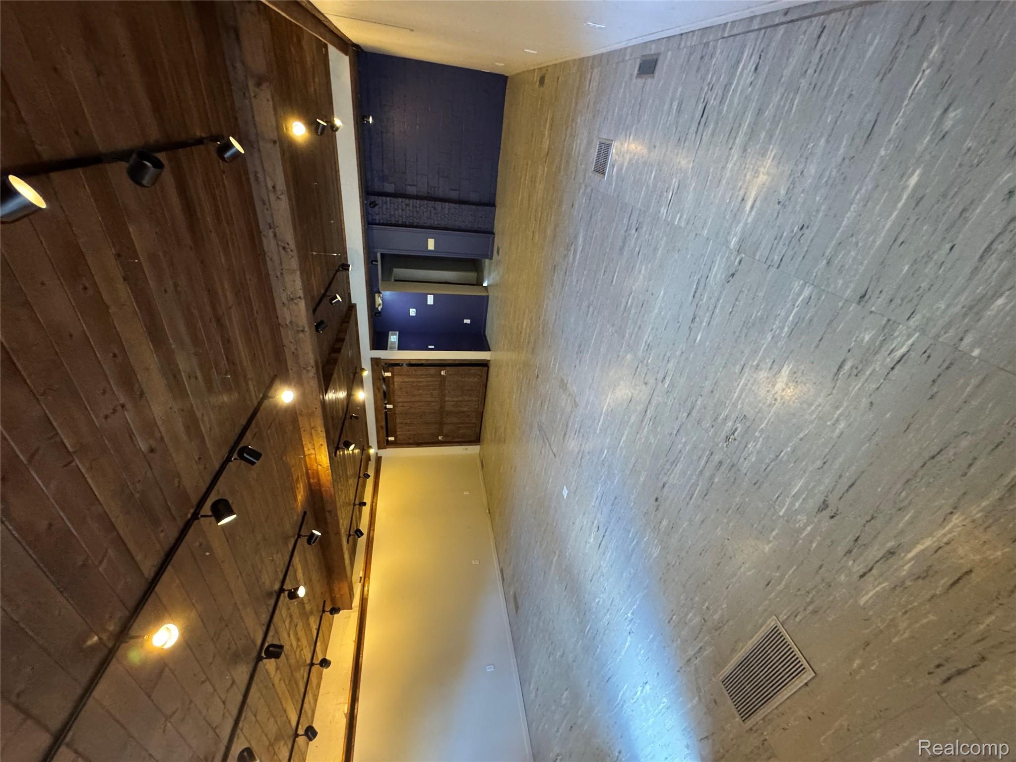 1890 S Ortonville Road