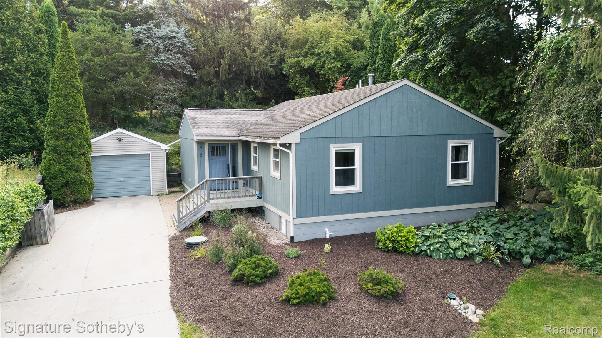 818 N Main Street