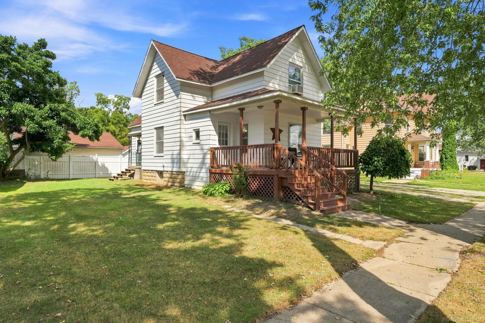103 N Neeper Street