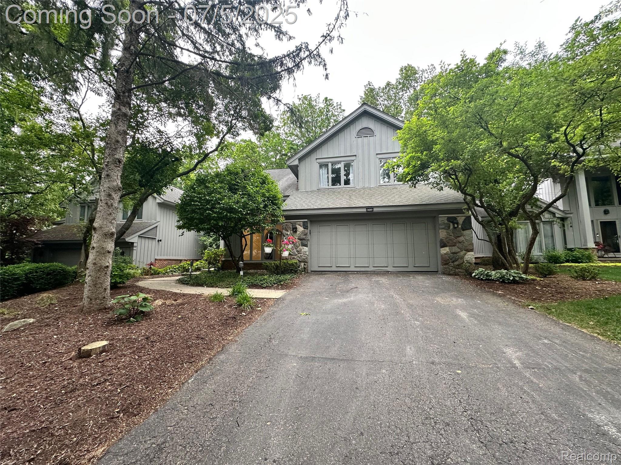 4908 Fairway Ridge Circle