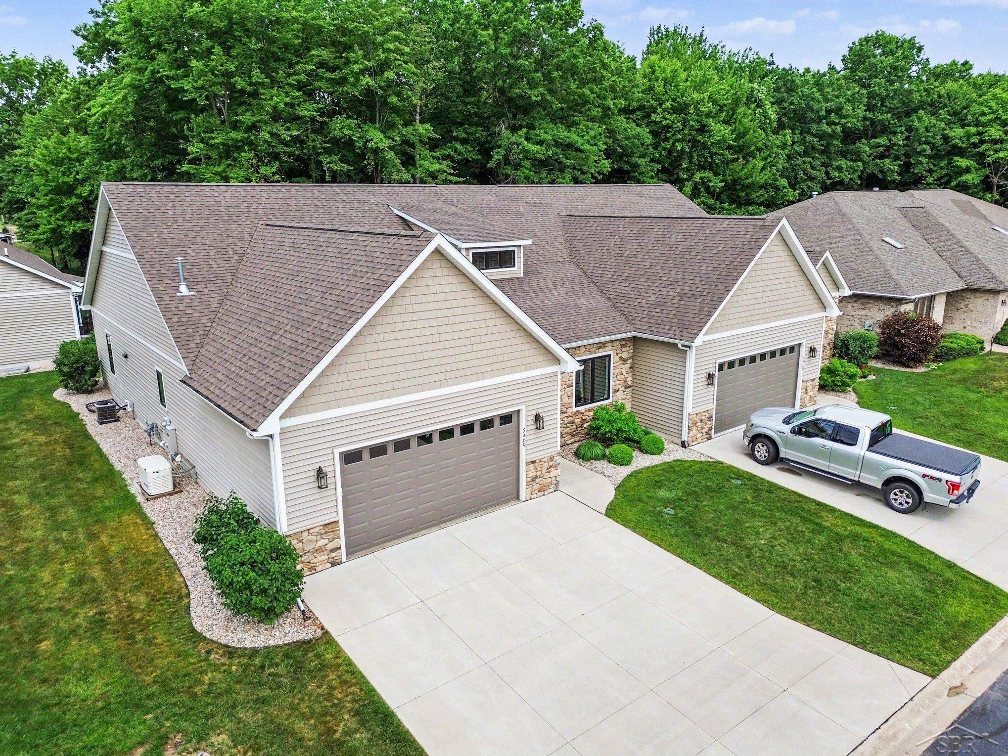 5409 Greenridge Drive