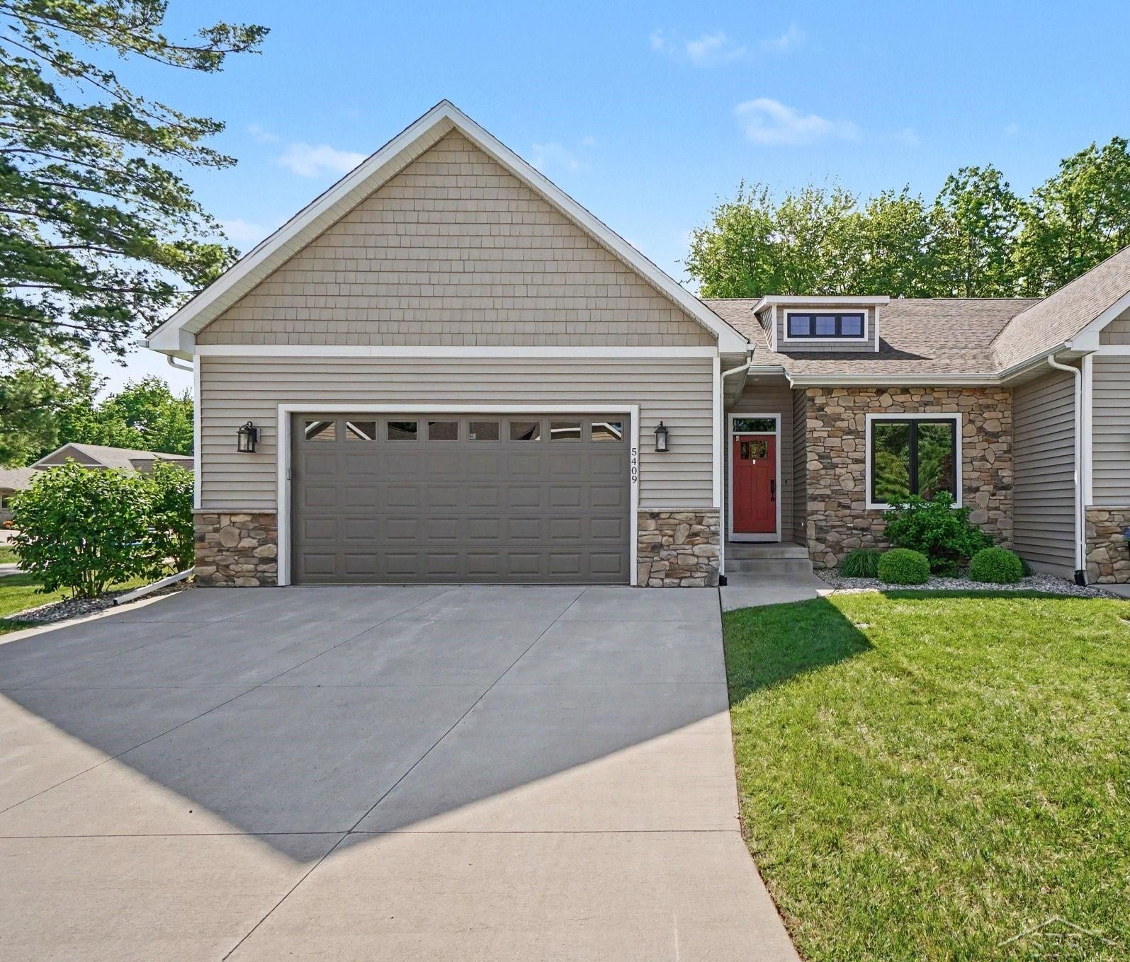 5409 Greenridge Drive