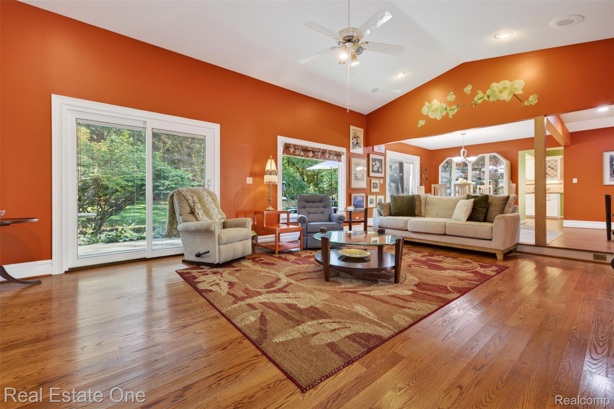 8520 Englewood Drive