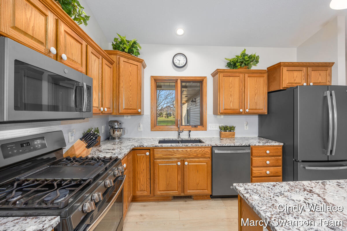 2033 Morning Dew Drive SW