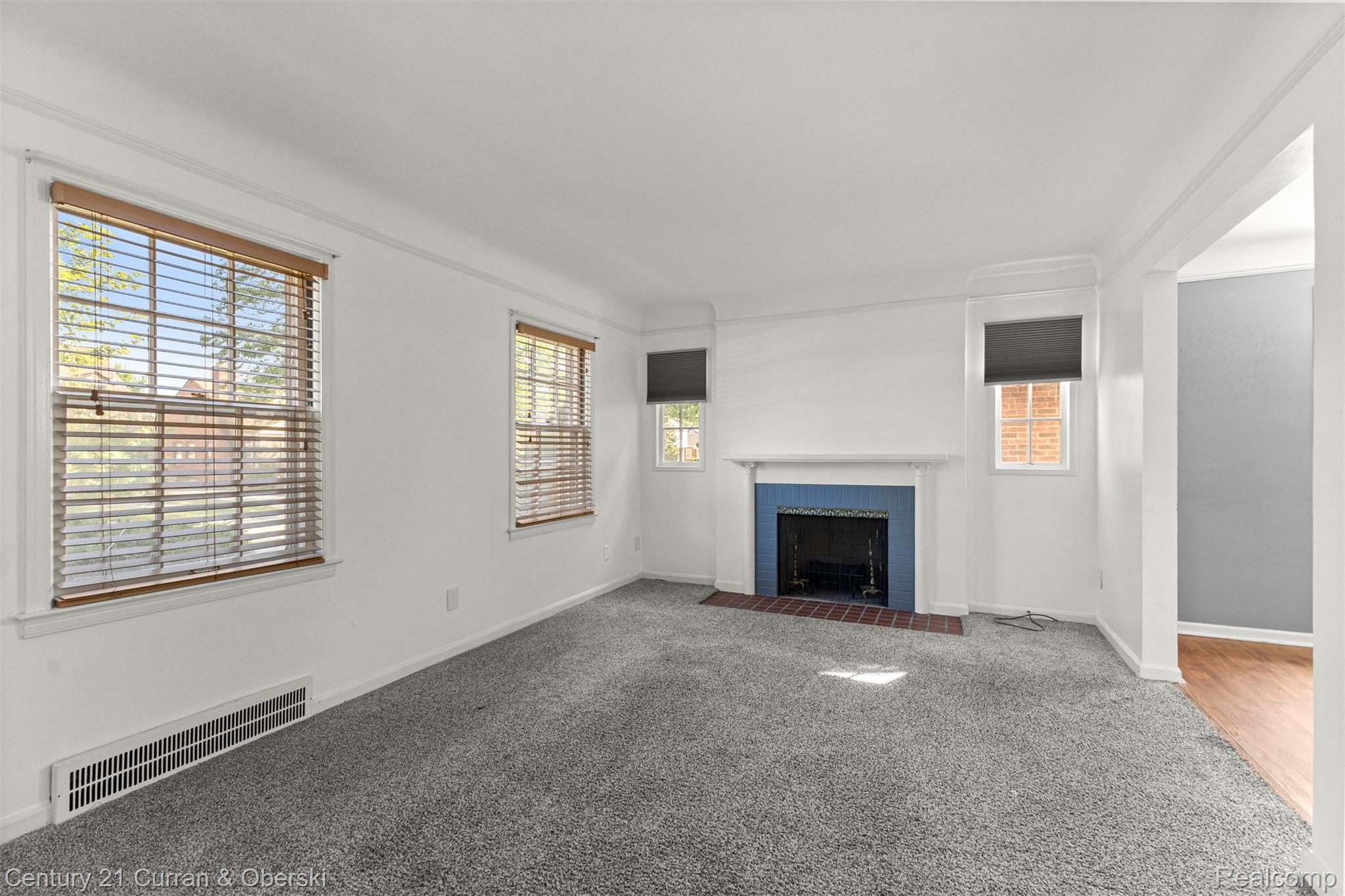 22905 Marlboro Street