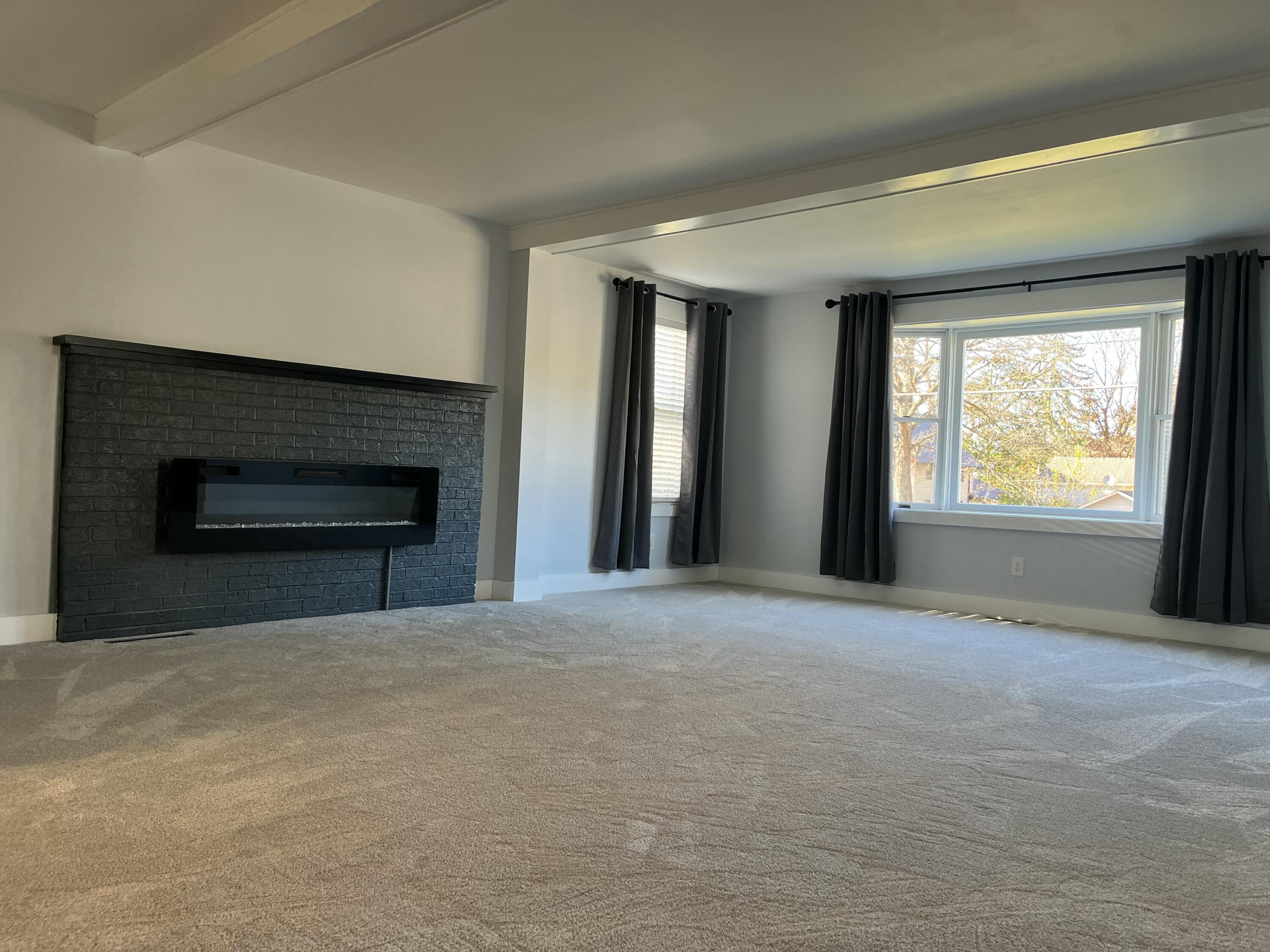 460 E Chicago Street