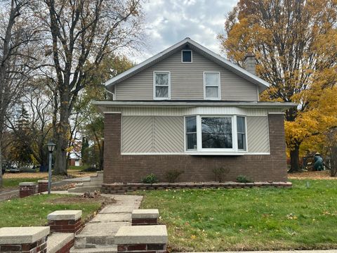 460 E Chicago Street Jonesville City MI 49250