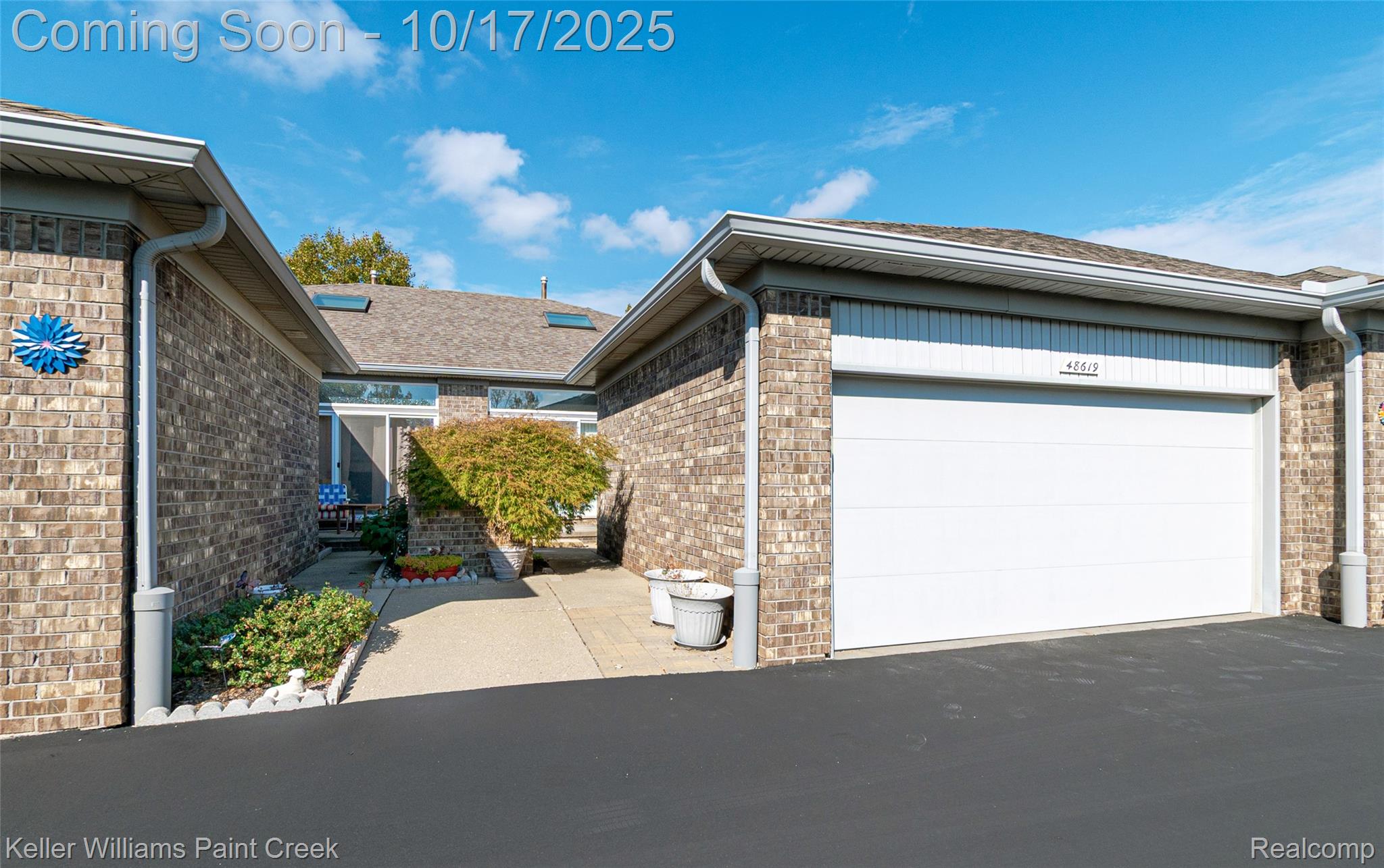 48619 Sugarbush Court