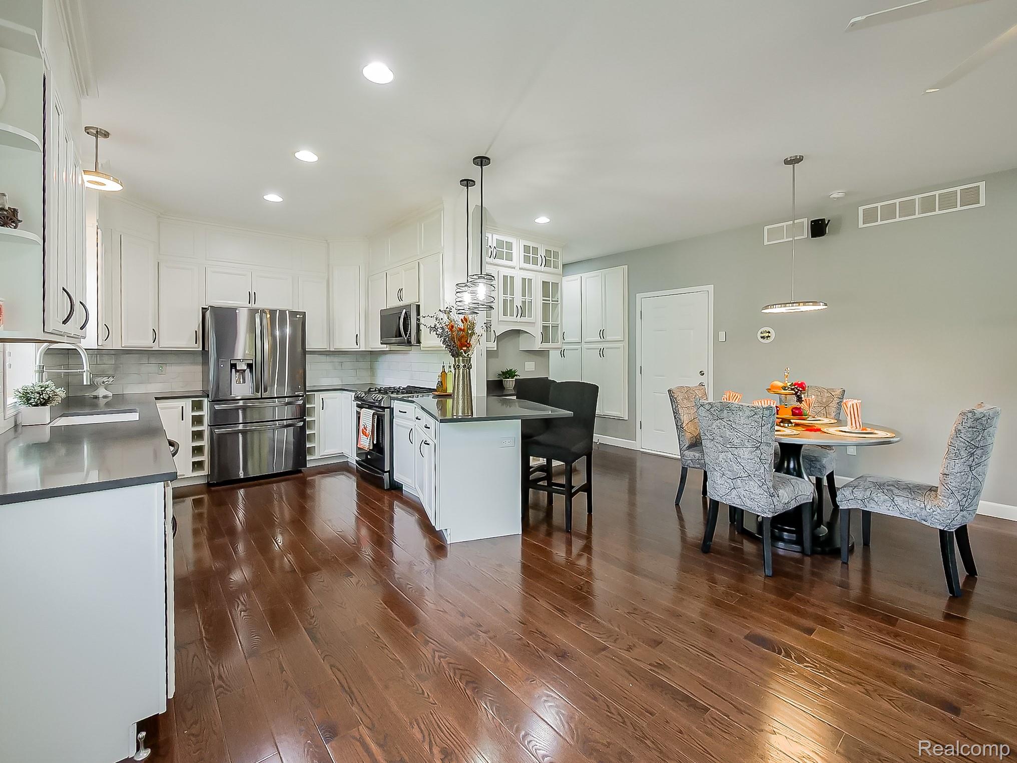 14200 Terrace Court