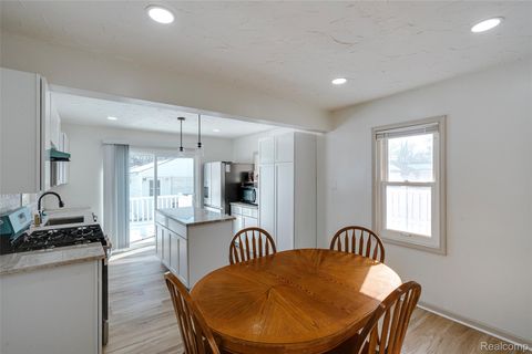 Tiny photo for 1459 22nd Street, Wyandotte City, MI 48192 (MLS # 20261009891)