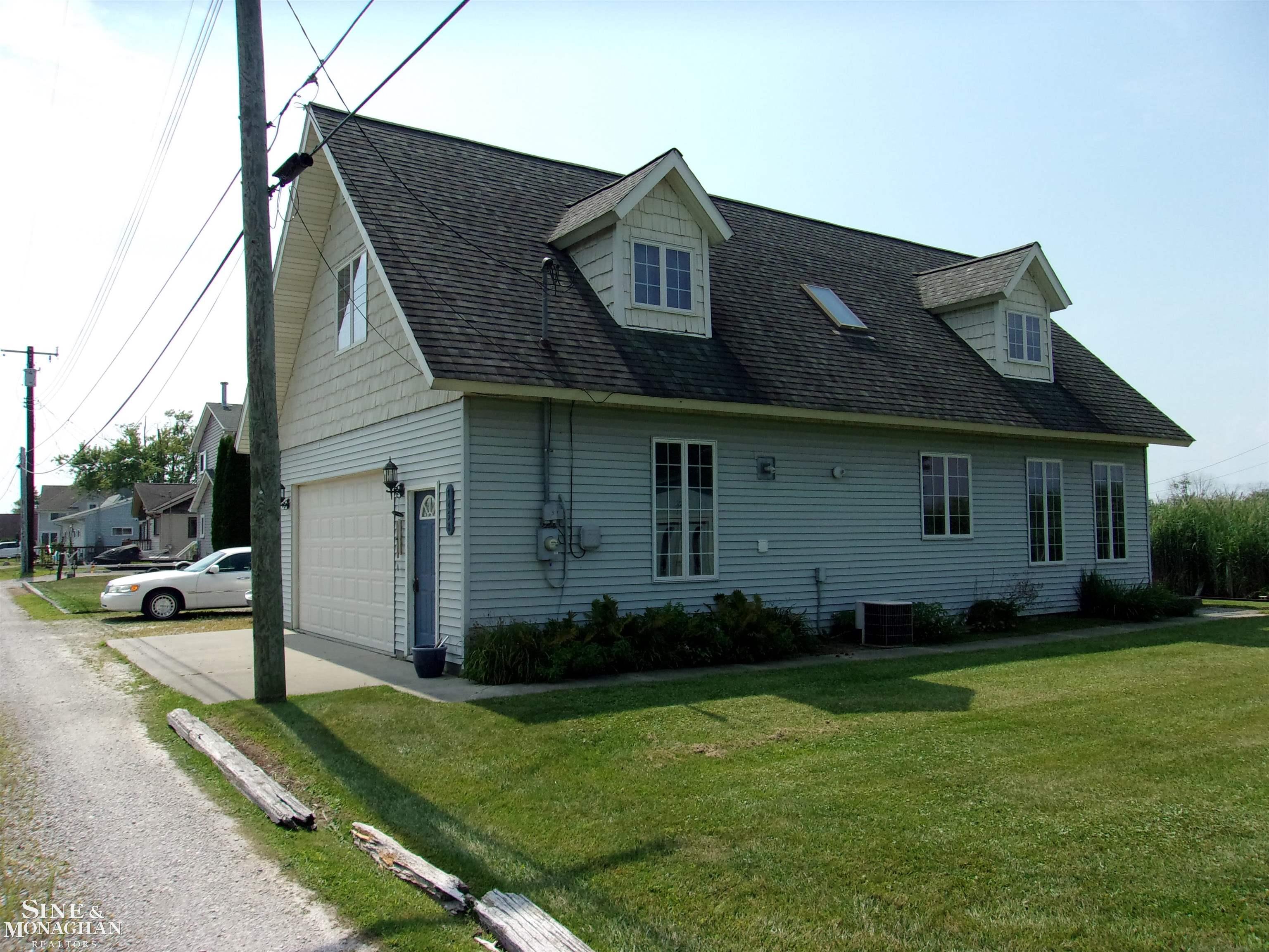 7258 Bedore Highway