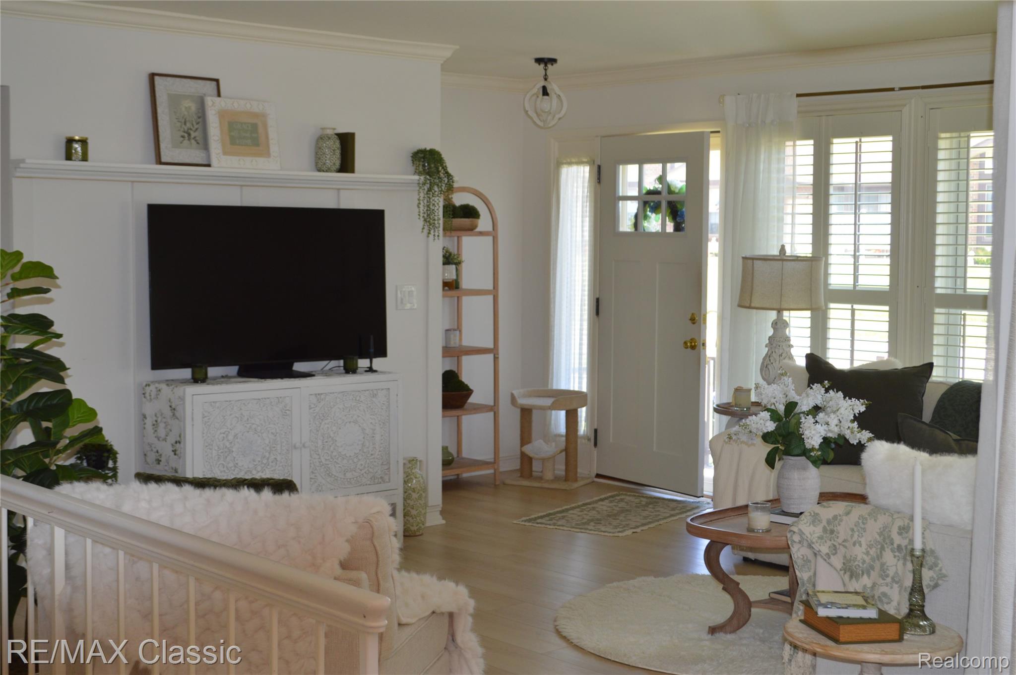 40605 Newport Drive E 294