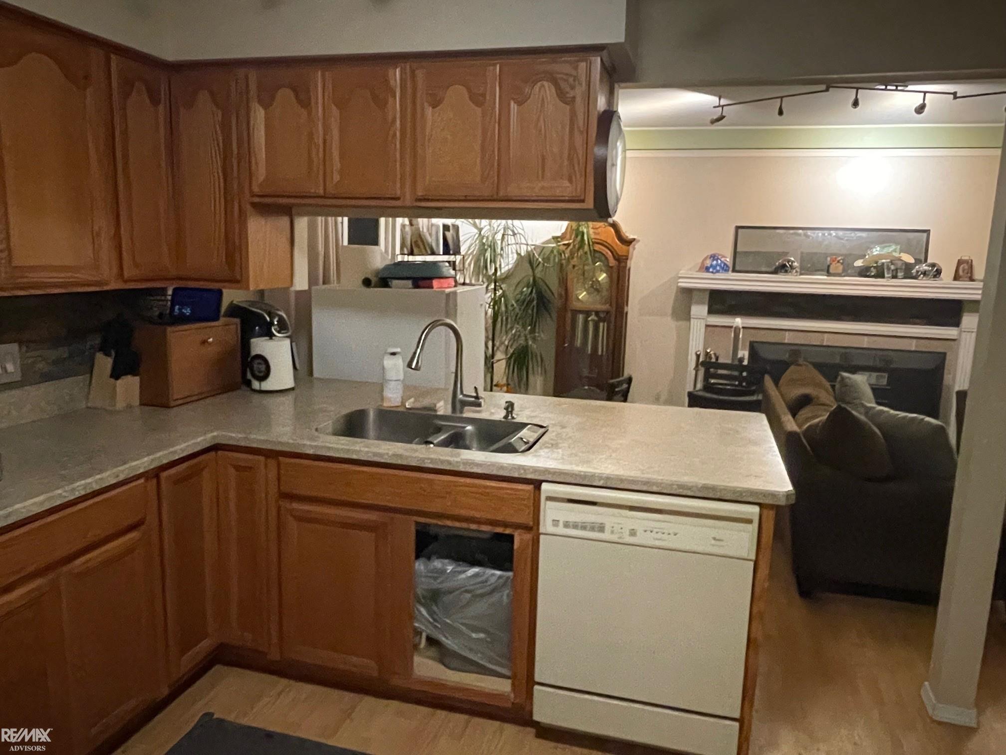 30607 Glenwood Circle