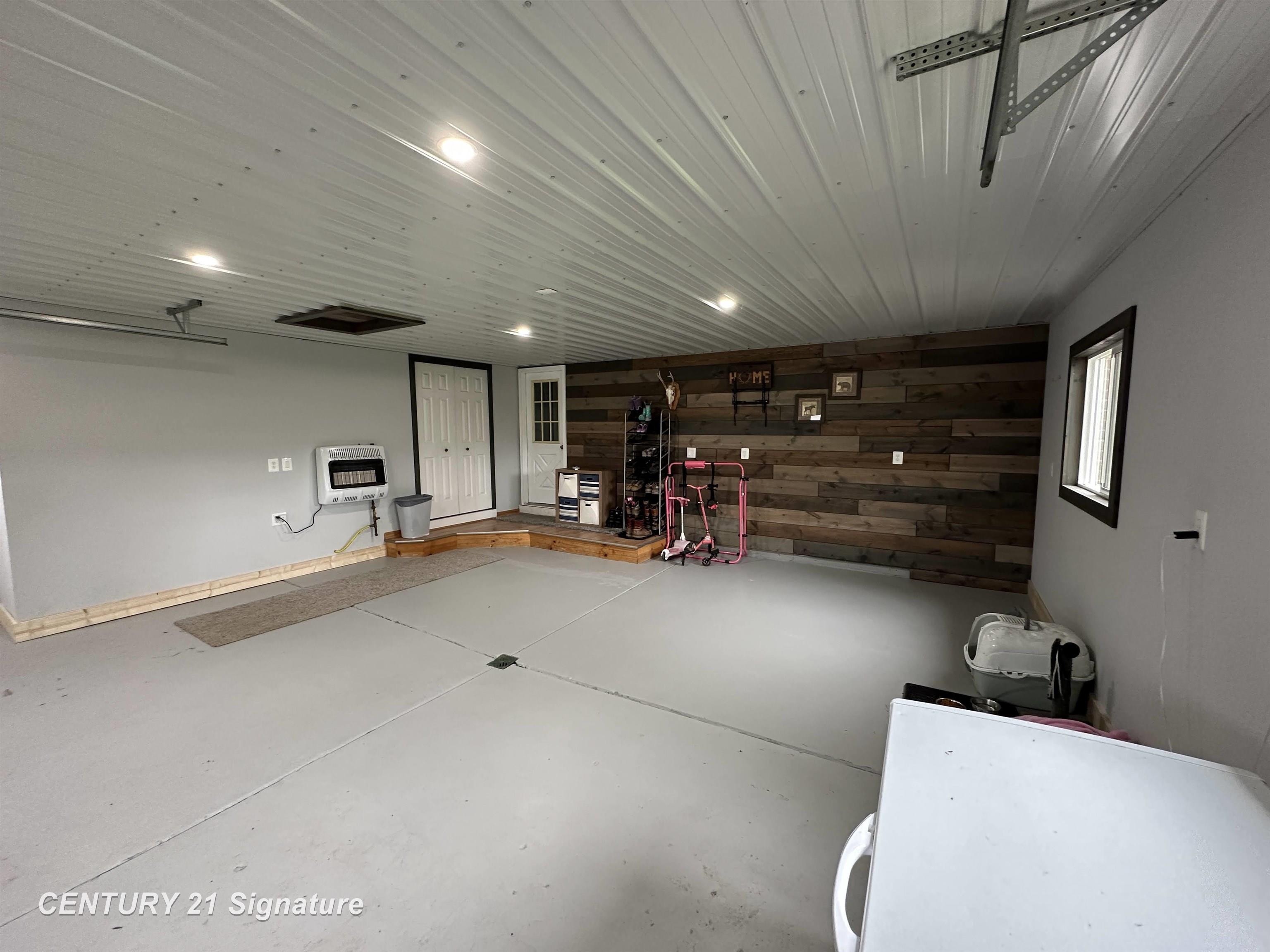 Properties Available 4 - 4 3314 Dillon Road