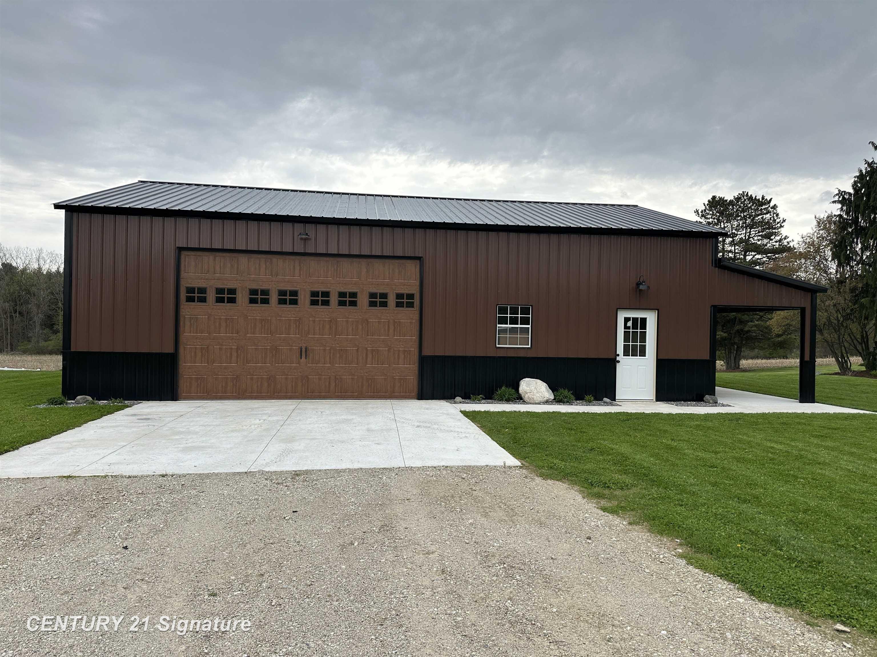 Properties Available 1 - 1 3314 Dillon Road