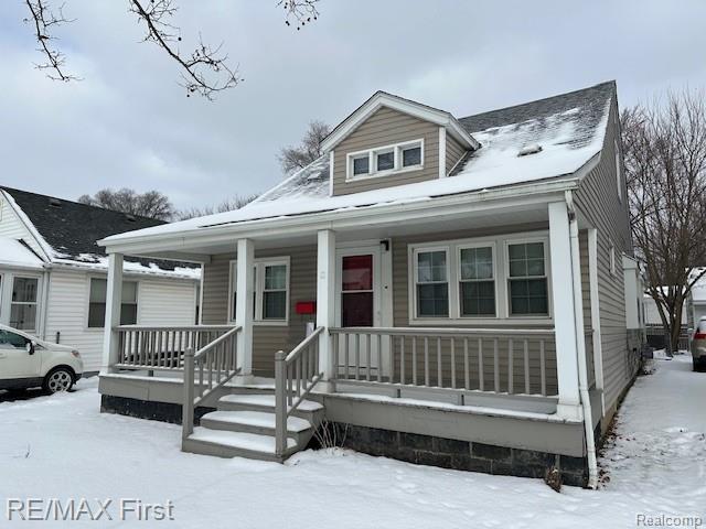 2202 Hollywood Avenue