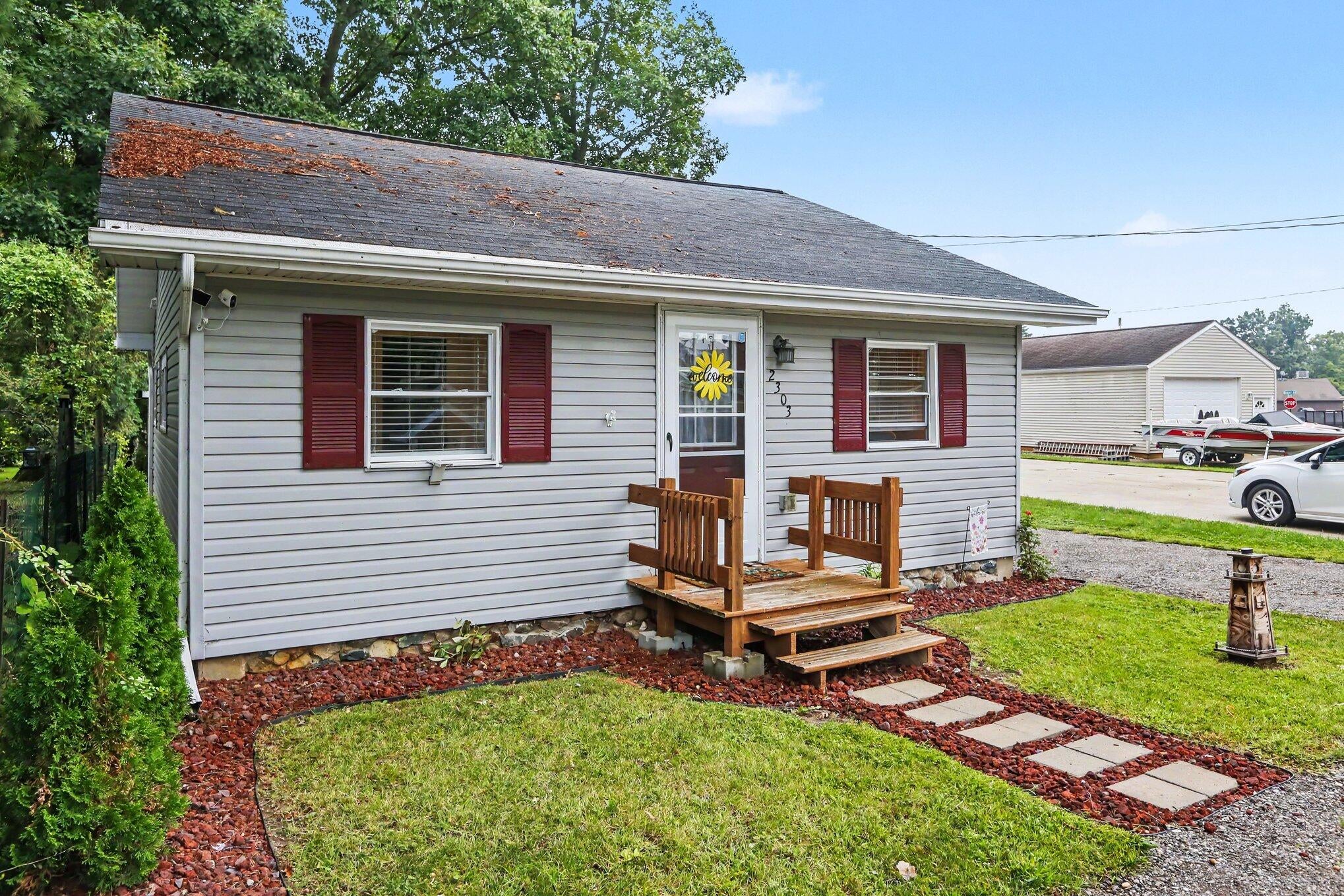 2303 Bartlett Road